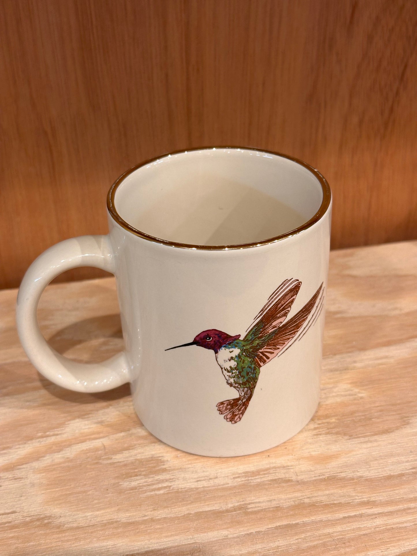 VINTAGE MUG CUP - HOVERING BIRD