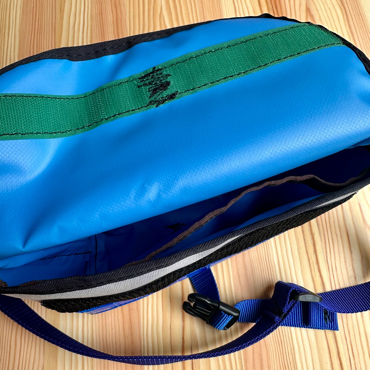 TASO WORKSHOP HIP BAG / Gray