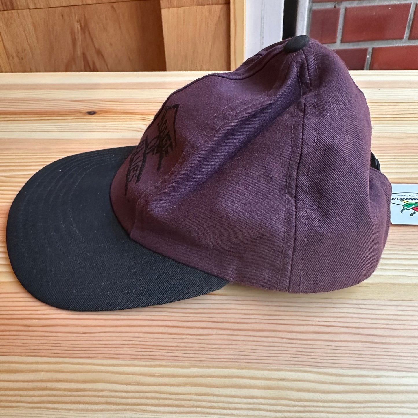 VINTAGE CAP HOUSE OF BLUES