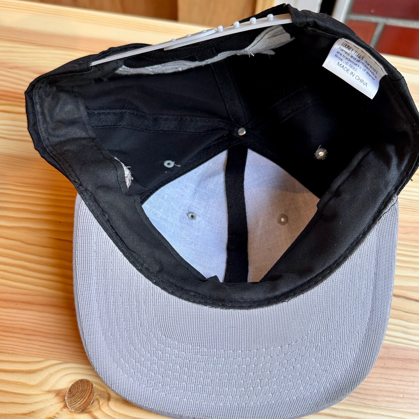 VINTAGE CAP TAZ