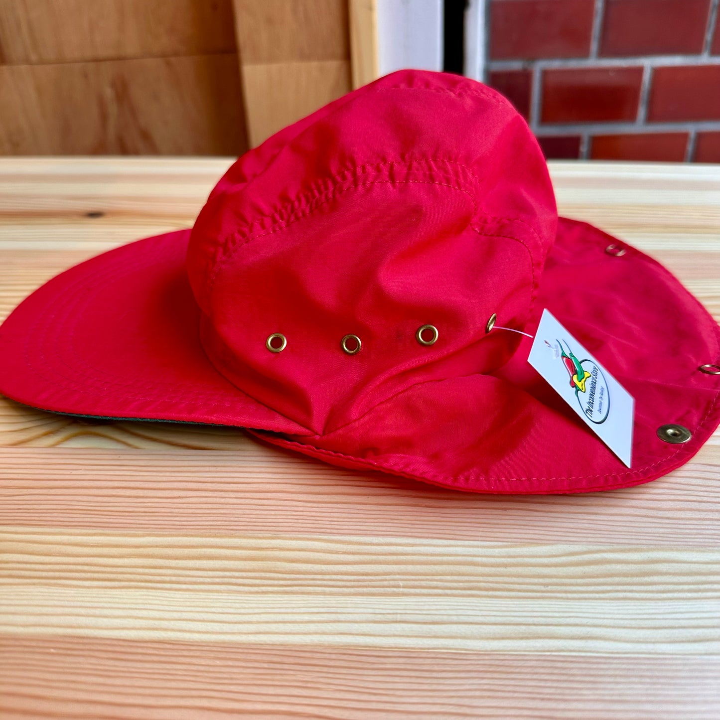 VINTAGE L.L. Bean LONGBILL CAP NECK SHADE