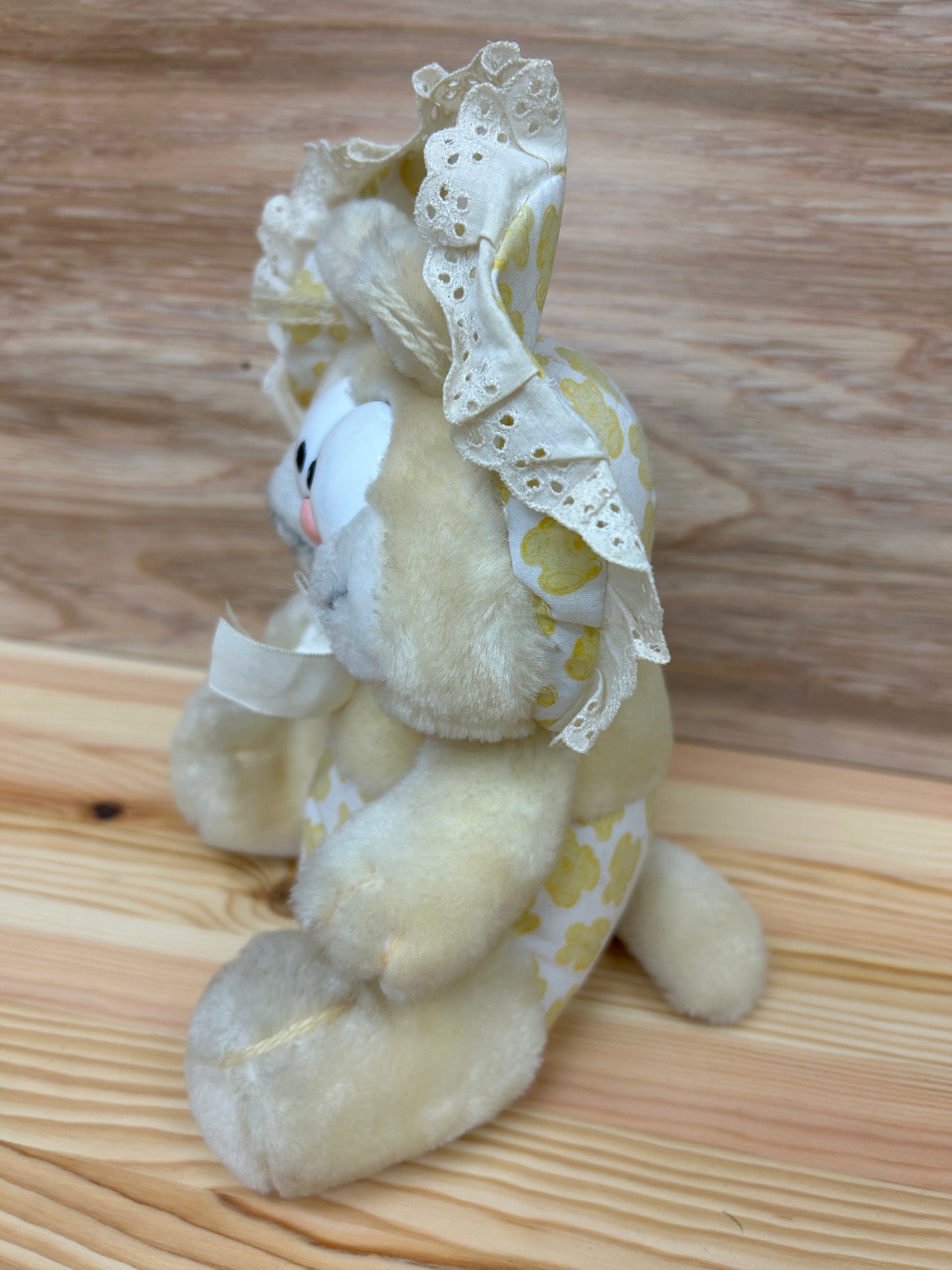 GARFIELD - BABY BONNET WHITE