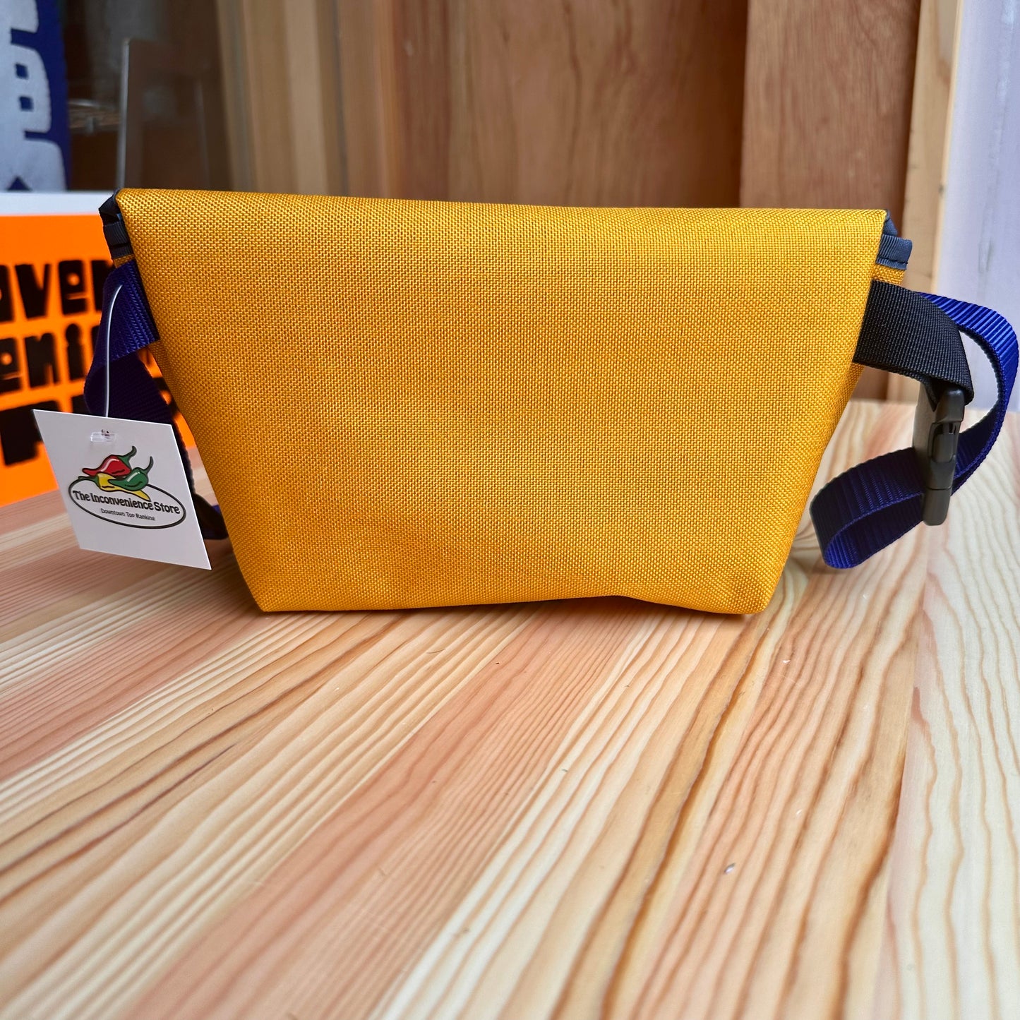 TASO WORKSHOP HIP BAG / Gold