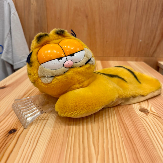 GARFIELD -  SNOW SHOVELING
