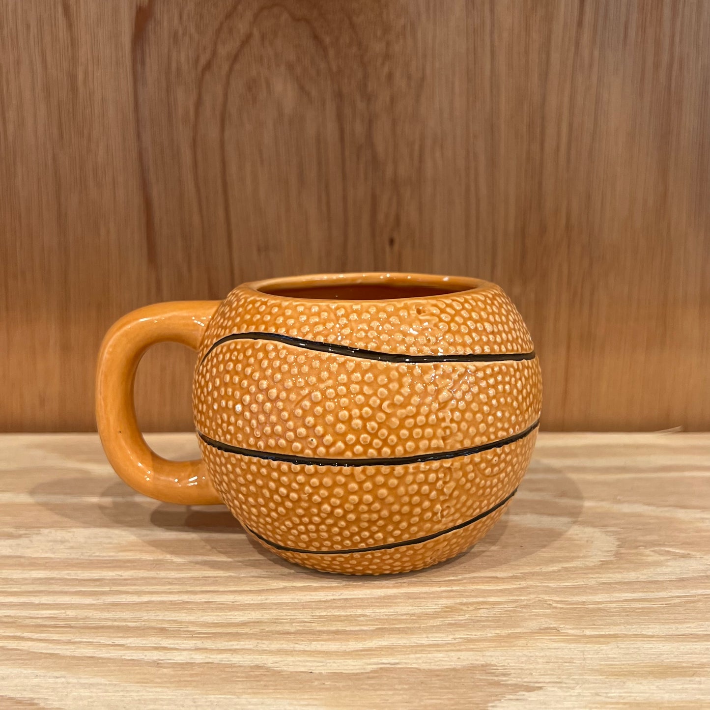 VINTAGE MUG CUP - BASKETBALL