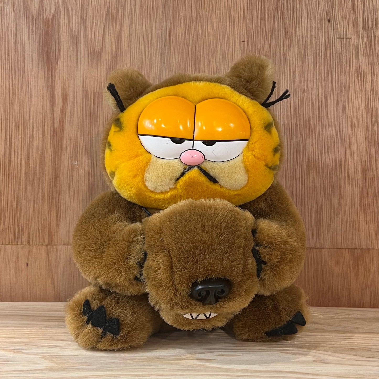 GARFIELD - BEAR