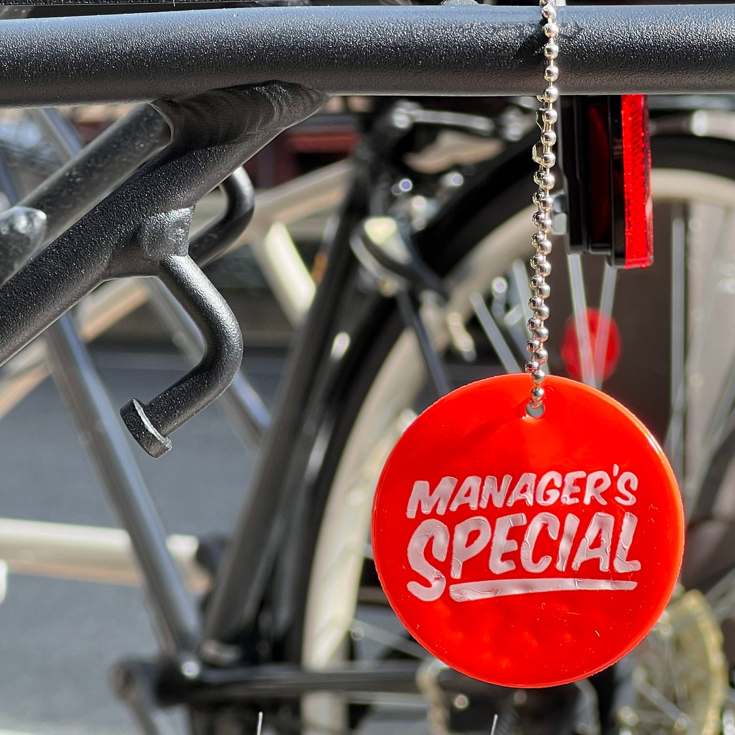 MANAGER'S SPECIAL REFLECTIVE KEY HOLDER