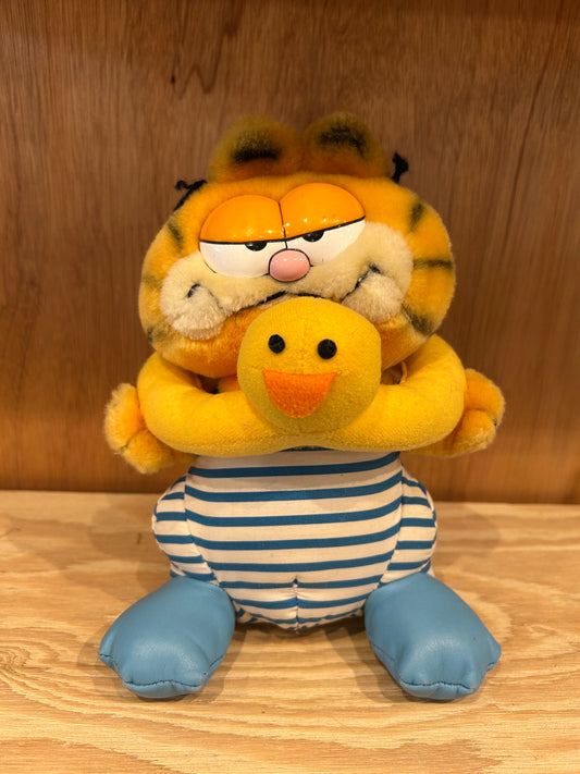 GARFIELD - SWIMMER
