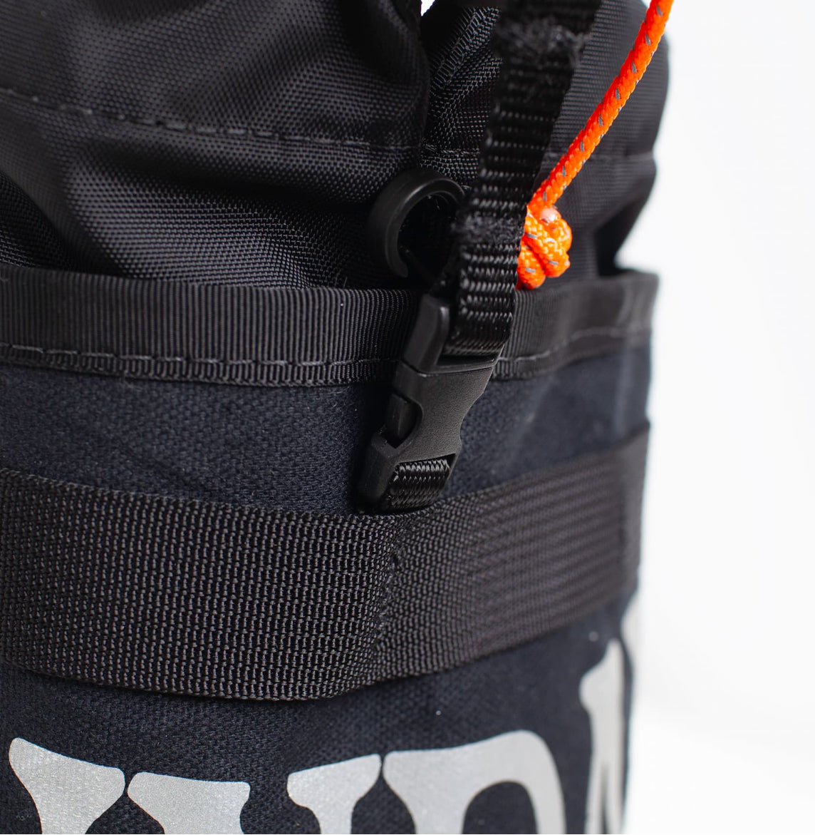 HEADING INTO SUNDAY｜"Driller" Black Stem Bag