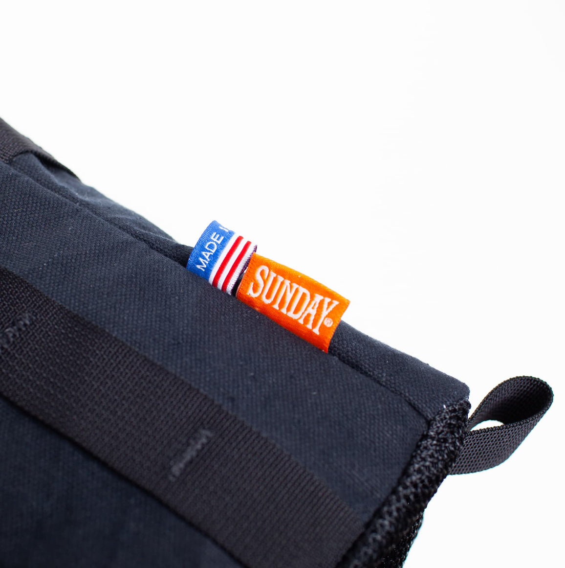 HEADING INTO SUNDAY｜"Driller" Black Stem Bag