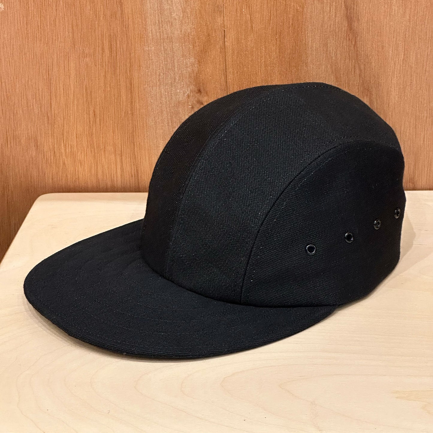 LONG BILL 4 PANEL HAT BY M.I.T BLACK SELVEDGE DENIM